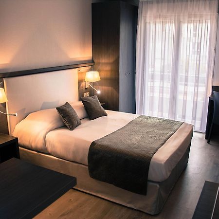 Sejours & Affaires Aix-En-Provence Mirabeau Aparthotel Bagian luar foto