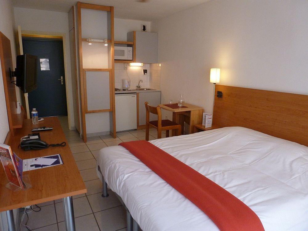 Sejours & Affaires Aix-En-Provence Mirabeau Aparthotel Bagian luar foto