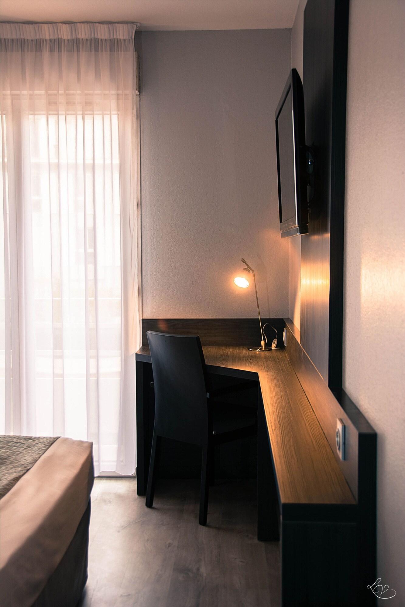 Sejours & Affaires Aix-En-Provence Mirabeau Aparthotel Bagian luar foto