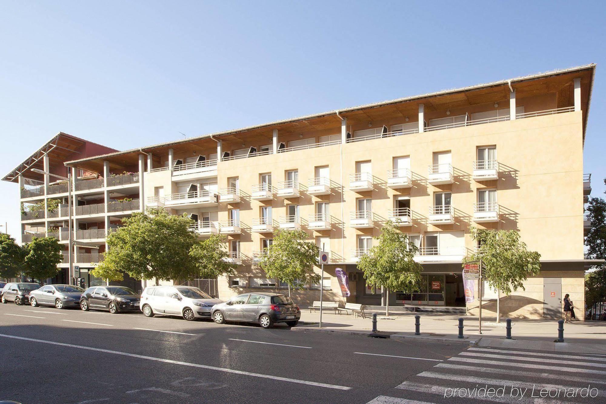 Sejours & Affaires Aix-En-Provence Mirabeau Aparthotel Bagian luar foto